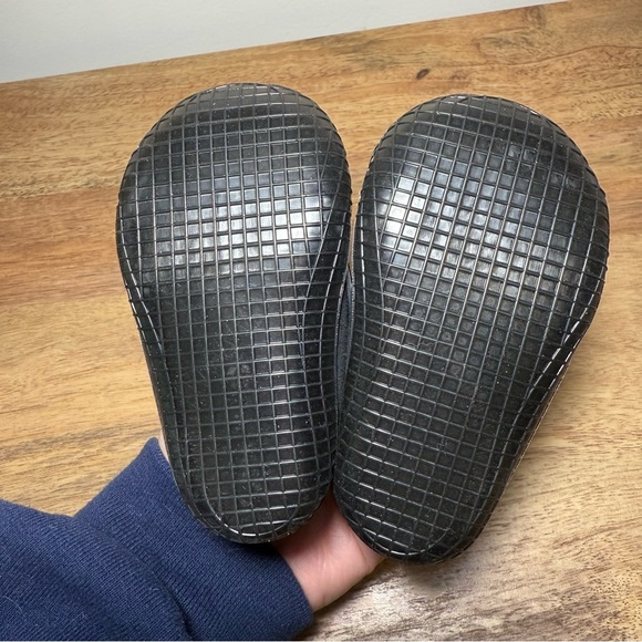 Nike Baby Black Waffle Velcro Trainers, 4C - Picture 4 of 5